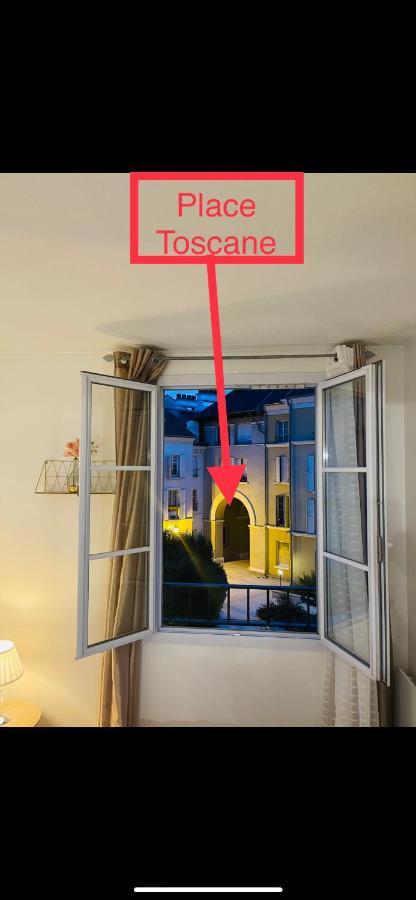 Appartement Place Toscane Сери Екстериор снимка