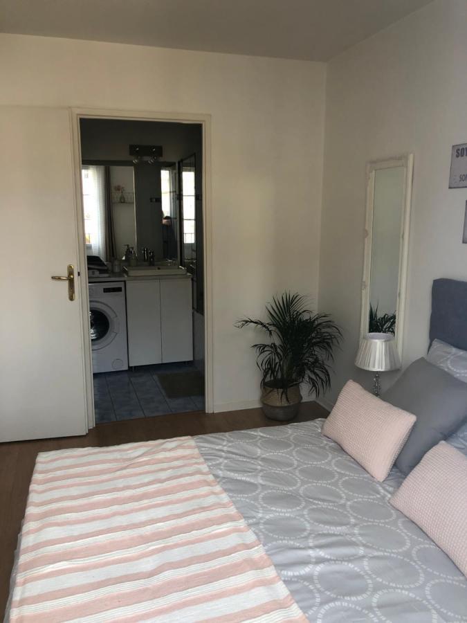 Appartement Place Toscane Сери Екстериор снимка