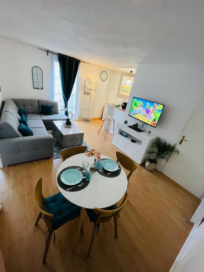 Appartement Place Toscane Сери Екстериор снимка